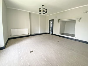 Photo 10- click for photo gallery